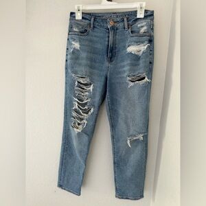 American Eagle Distressed Blue Jeans